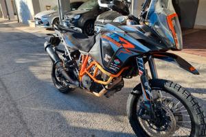 Kit plastiche e parafango alto KTM Adventure