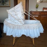 Culla vintage in vimini