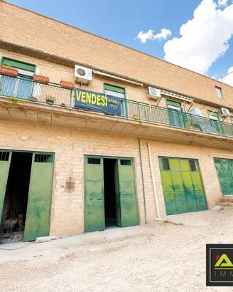 Casa indipendente di 220 m² con 5 locali e box aut