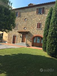 Appartamento in colonica in via di Mugliano