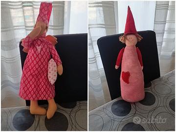 Bambola di stoffa artigianale fatto a mano da coll
