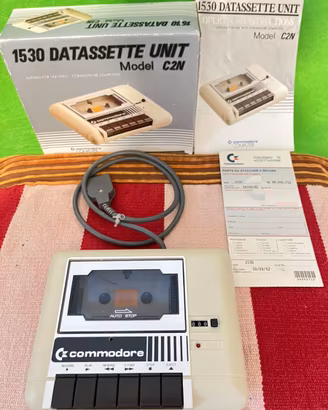 C64 1530 DATASETTE UNIT C2M + 23 cassette