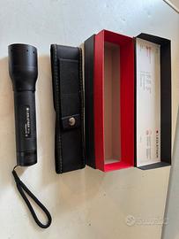 Torcia led ledlenser