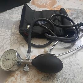 Misuratore pressione arteriosa