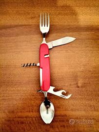 Posate pieghevoli multifunzione vintage 