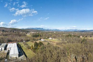Terreno di 14120 m² a Vergiate