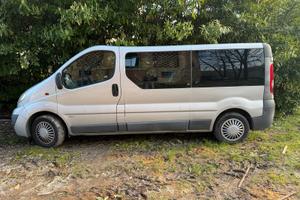 Opel vivaro 9posti
