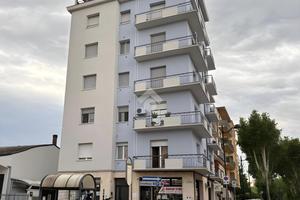 3 LOCALI A SUZZARA