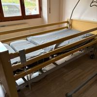 Letto elettrico alzapersone completo
