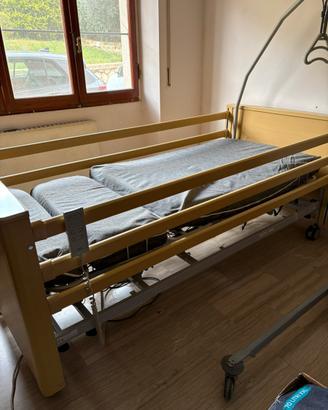 Letto elettrico alzapersone completo