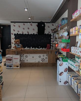 Caffe' Shop - Attività commerciale a Fossombrone