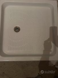 Piatto doccia 80x80