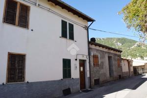 CASA INDIPENDENTE A SANTE MARIE
