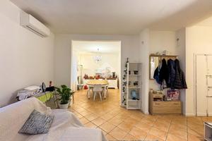 4 LOCALI A PONTEDERA