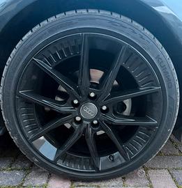cerchi e gomme audi 18”