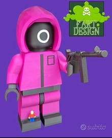 Minifigure Squid Game! Guardia Gigante