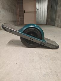 Onewheel Pint Verde Ottanio - 55 km di vita