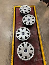 Cerchi Ford Fiesta Fusion 15 pollici