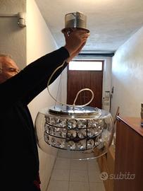 Lampadario in gocce di vetro