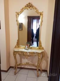 Specchiera dorata 