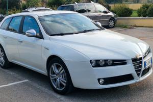 Alfa Romeo 159 2.0 JTDM Sportwagon Distinctive Bia