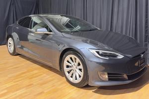 Tesla Model S 100 D