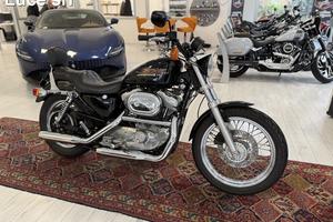 Harley Davidson XLH 883 HUGGER anno 2000