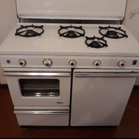 Cucina Zoppas fornelli a gas anni 60 vintage