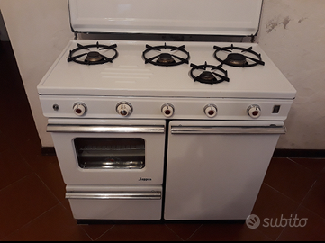 Cucina Zoppas fornelli a gas anni 60 vintage