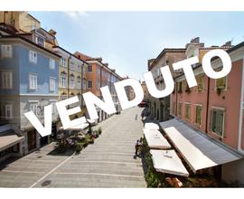 VENDUTO Centro storico Locale commerciale uso inve