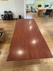 scrivania/ tavolo riunioni