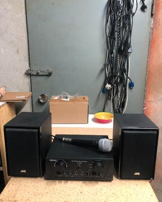 Amplificatore Karma PA2360  + 2 casse JVC + 2 micr