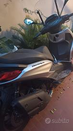 Beverly 400s hp
