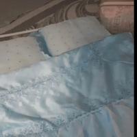 completo copriletto+lenzuola matrimoniali sopra e 