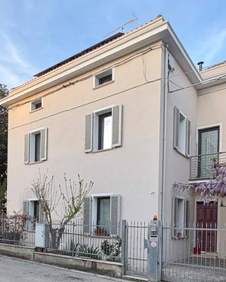 Casa indipendente oppure camere