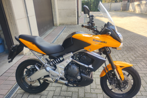 Kawasaki Versys 650 + valigie