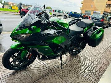 KAWASAKI Z 1000 TUTTO INCLUSO ANCHE PASSAGGIO !