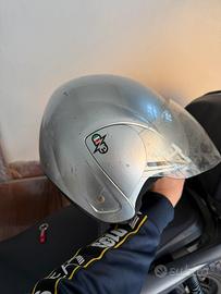 Casco con visiera