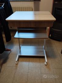 tavolino porta tutto 