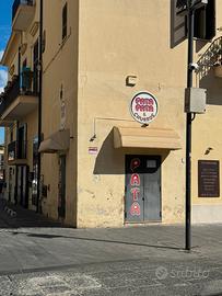Locale commerciale Pozzuoli Porto