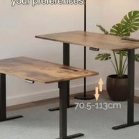 Scrivania 160×70 con alzata elettrica.