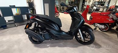Piaggio Medley 125 S nero meteora