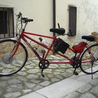 Tandem Bianchi 28"elettrico solare