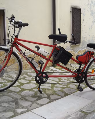 Tandem Bianchi 28"elettrico solare