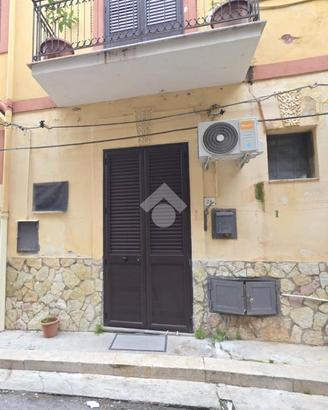 2 LOCALI A VILLABATE