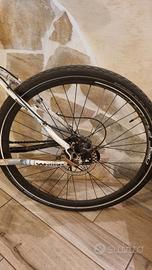 Ruota bici 27,5 completa + catena
