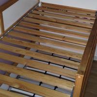 letto IKEA modello KURA