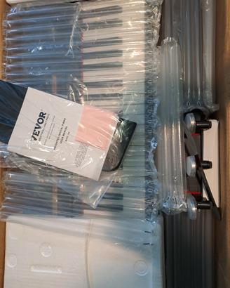 Piano elettrico( 88 tasti  mobile legno nuovo)