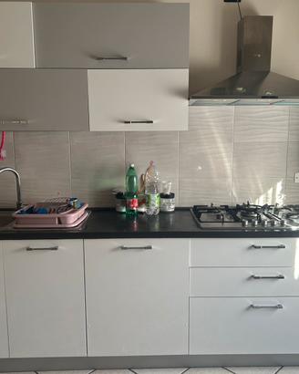 Cucina e soggiorno