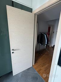 14 porte (singole o lotti) in legno chiaro